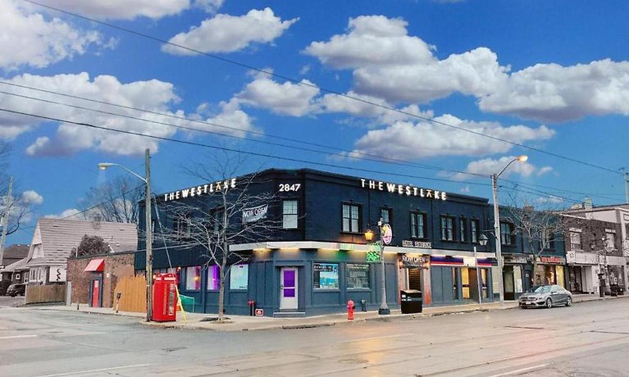The Westlake Toronto Exterior foto